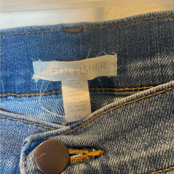 Eileen Fischer Mid Rise Straight Jean size 16 - Picture 2 of 4